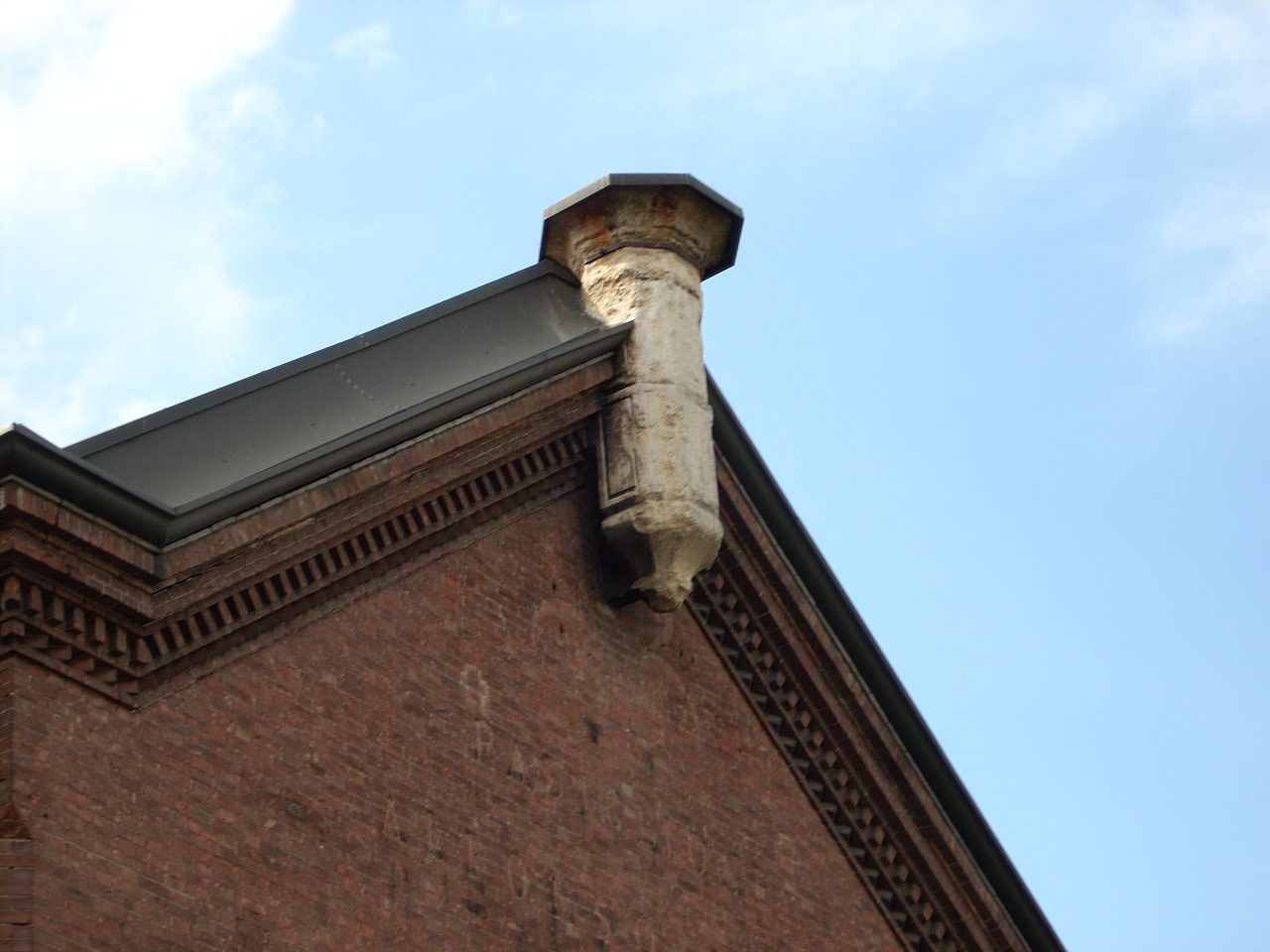 Padiglione Litta, Policlinico, Milan - 02.jpg